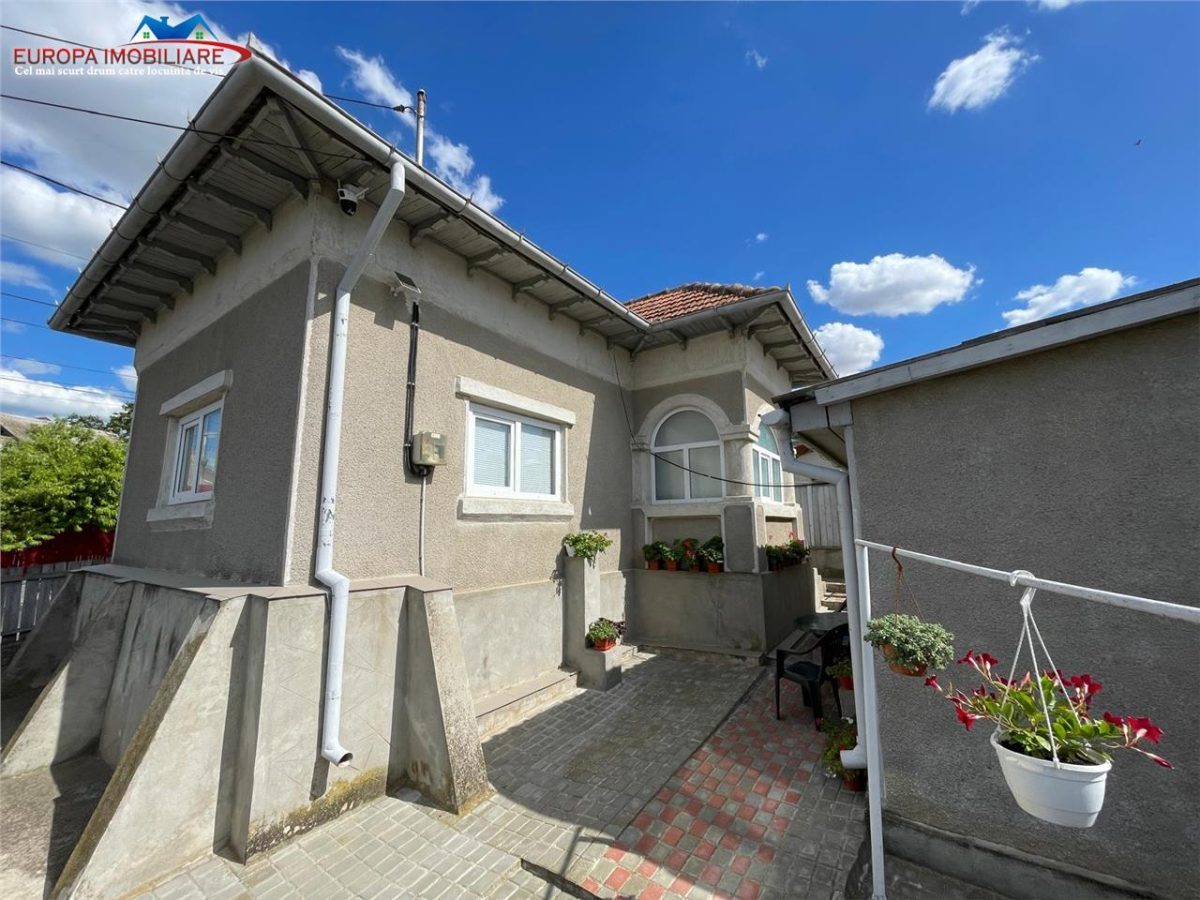 Casa de vanzare zona Alexandru cel Bun Tulcea - 