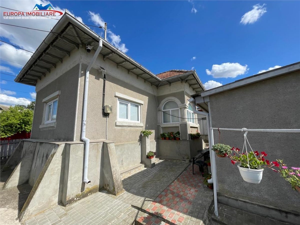 Casa de vanzare zona Alexandru cel Bun Tulcea - foto 3