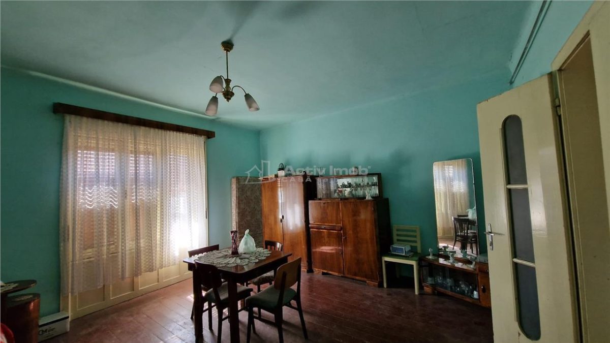 Resita Casa 5 Camere Zona Muncitoresc - foto 16