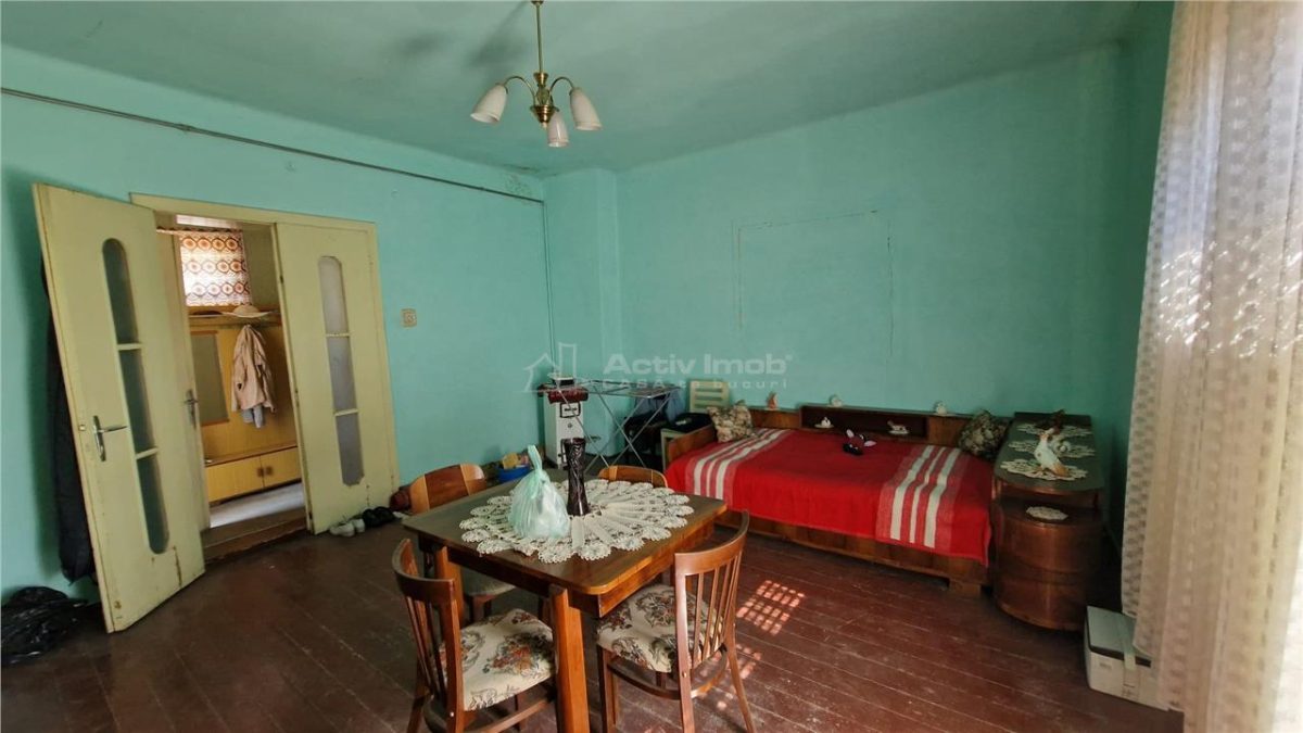 Resita Casa 5 Camere Zona Muncitoresc - foto 6