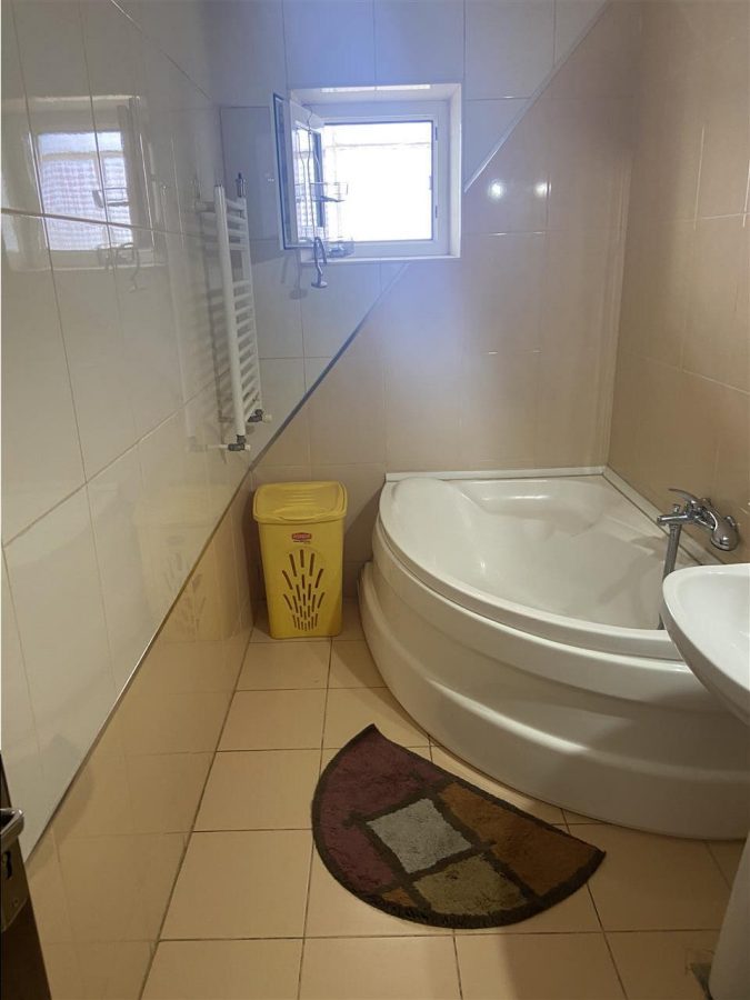 Apartament 2 camere , zona b- dul Brailei - hipermarket Kaufland , renovat ,mobilat si utilat - foto 12