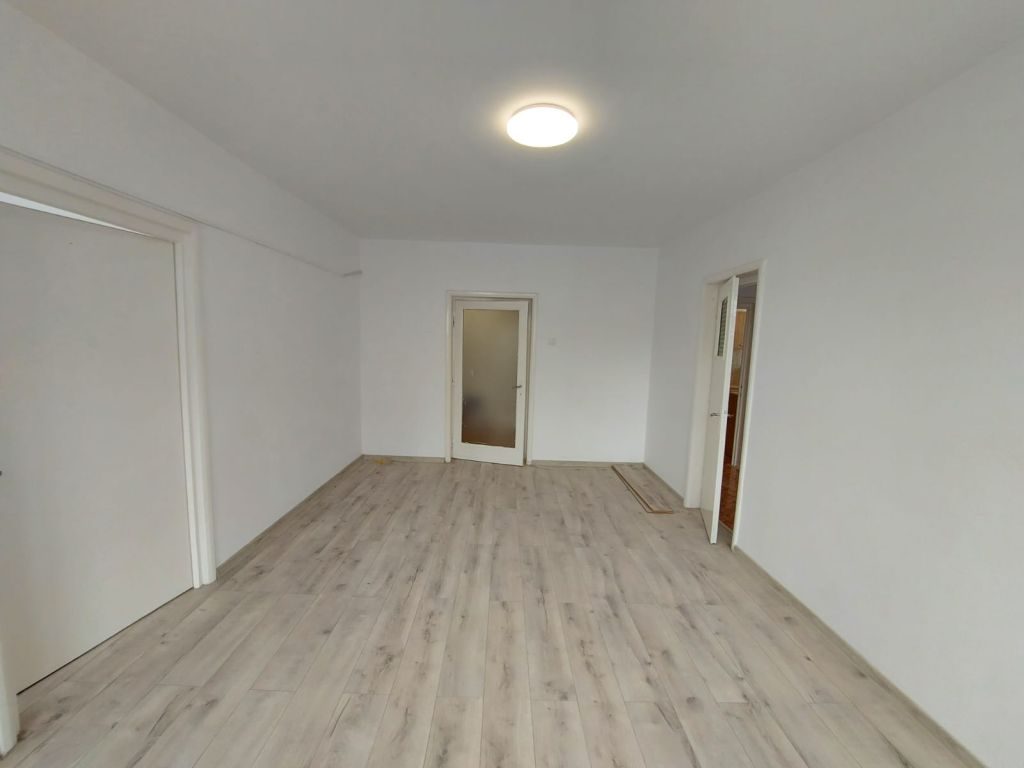 Inchiriere apartament 3 camere Centru Cluj-Napoca - 