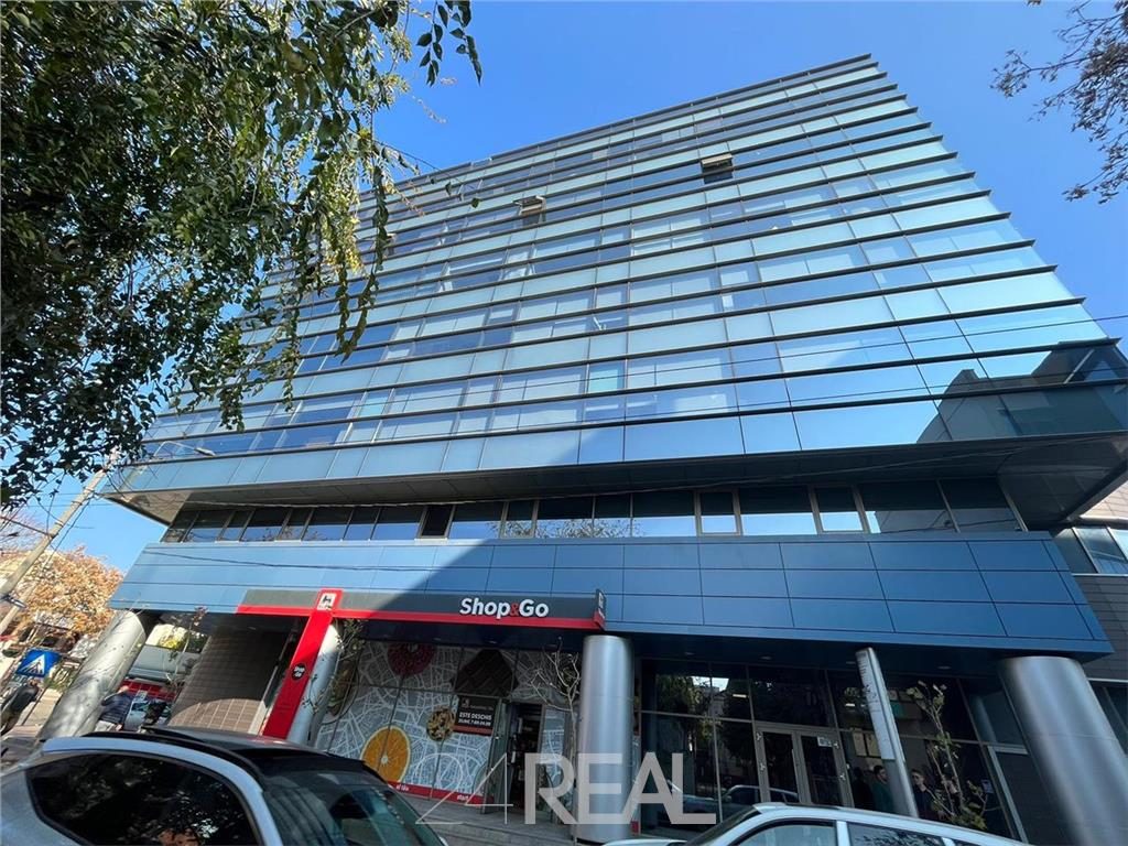 Vanzare cladire de birouri inchiriata integral - Yield 8% - 