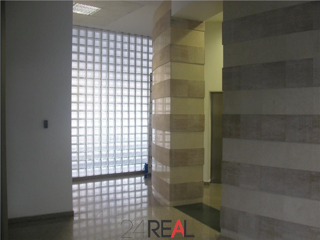 Vanzare cladire de birouri inchiriata integral - Yield 8% - foto 7