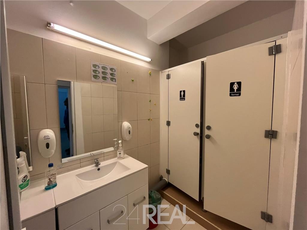 Diplomat Business Center - utilitati incluse - foto 14