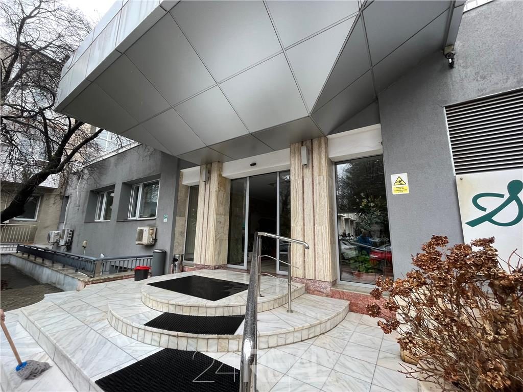 Diplomat Business Center - utilitati incluse - foto 17