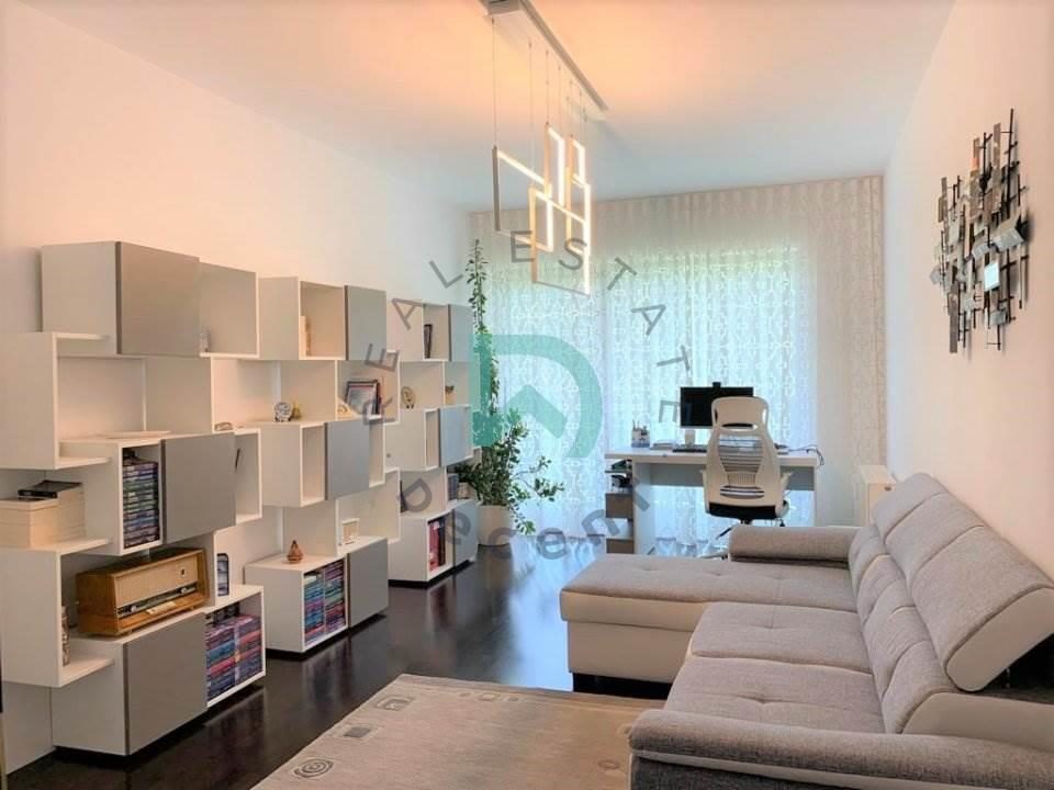 Penthouse la poalele Tampei, Racadau - foto 12