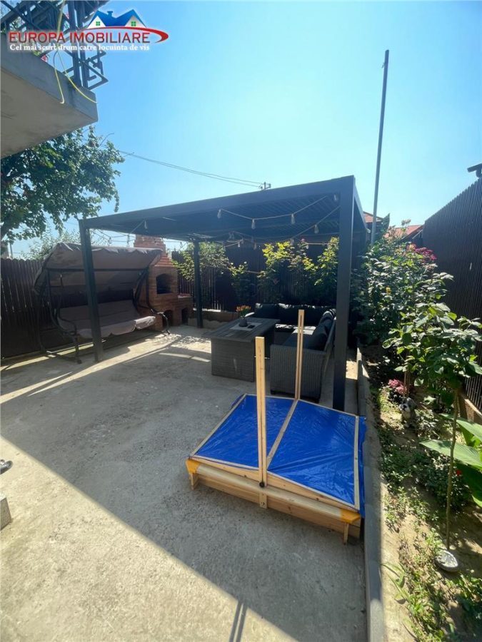 Casa de vanzare zona Mahmudiei Tulcea - foto 5