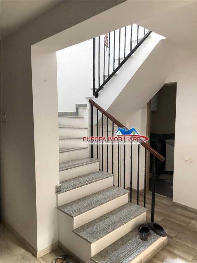 Casa de vanzare zona Mahmudiei Tulcea - foto 9