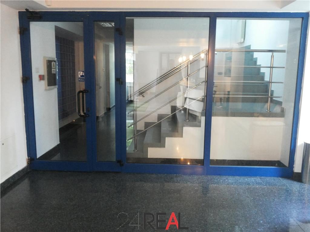 Vanzare spatii birouri - 230 mpc - pret/etaj, parcare inclusa - foto 14
