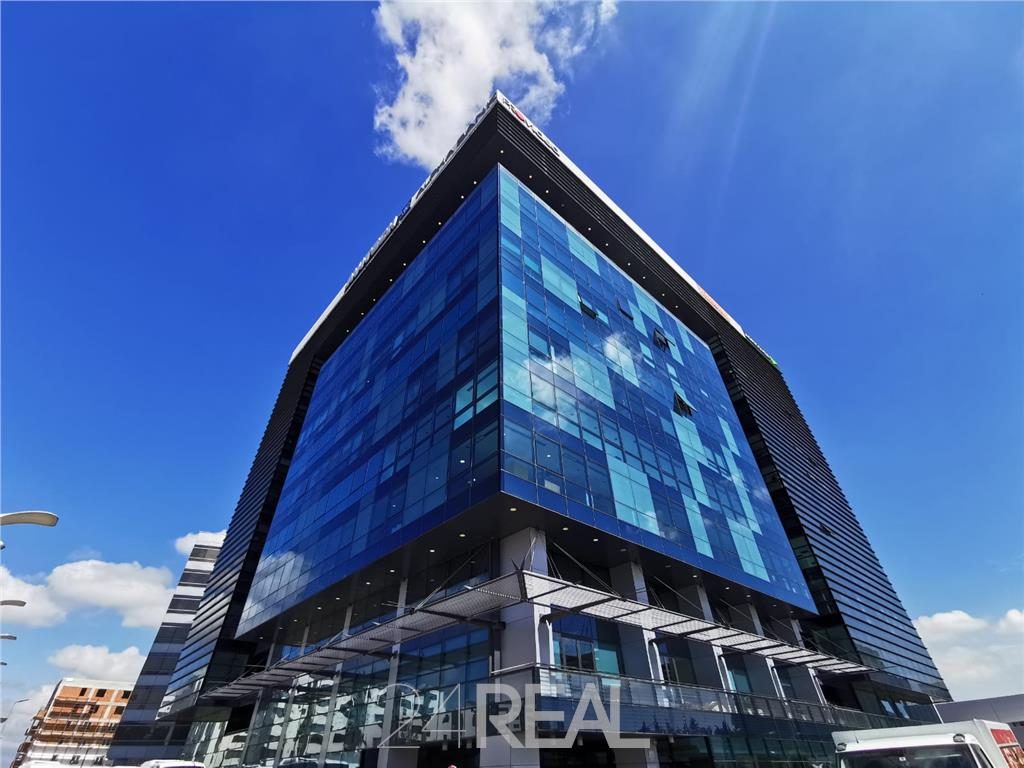 Cubic Center - Birouri de inchiriat de la 300 mp - Pipera, Rond OMV - 