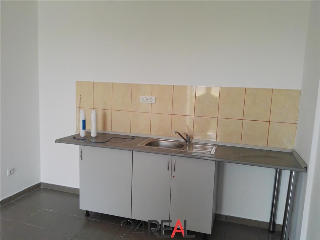 Inchiriere spatiu demisol - foto 6