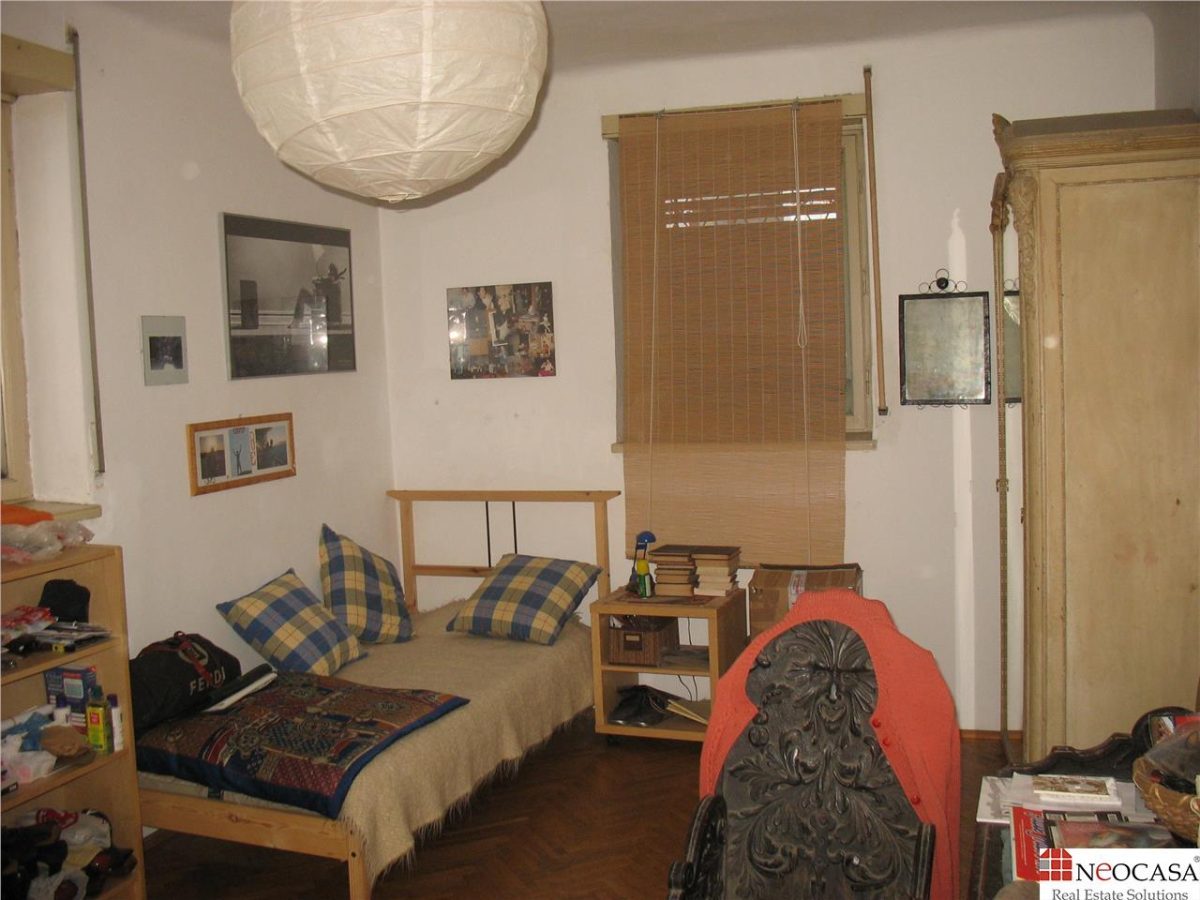 PTA VICTORIEI - VILA 521 MP UTILI, TEREN 587 MP! - foto 18