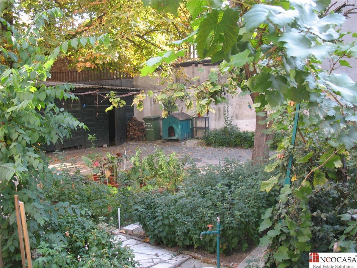 PTA VICTORIEI - VILA 521 MP UTILI, TEREN 587 MP! - foto 5