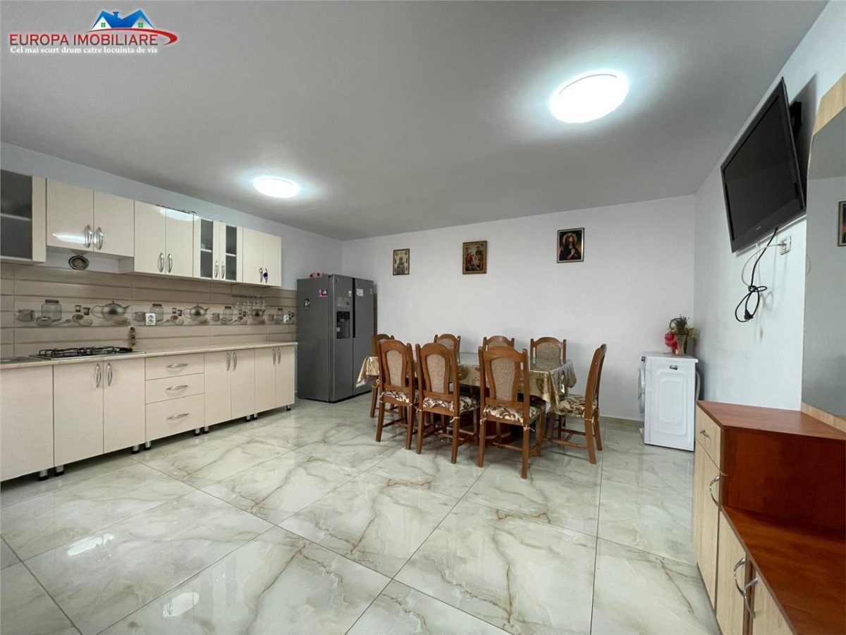 Casa P+1  de vanzare zona centrala Tulcea - foto 18