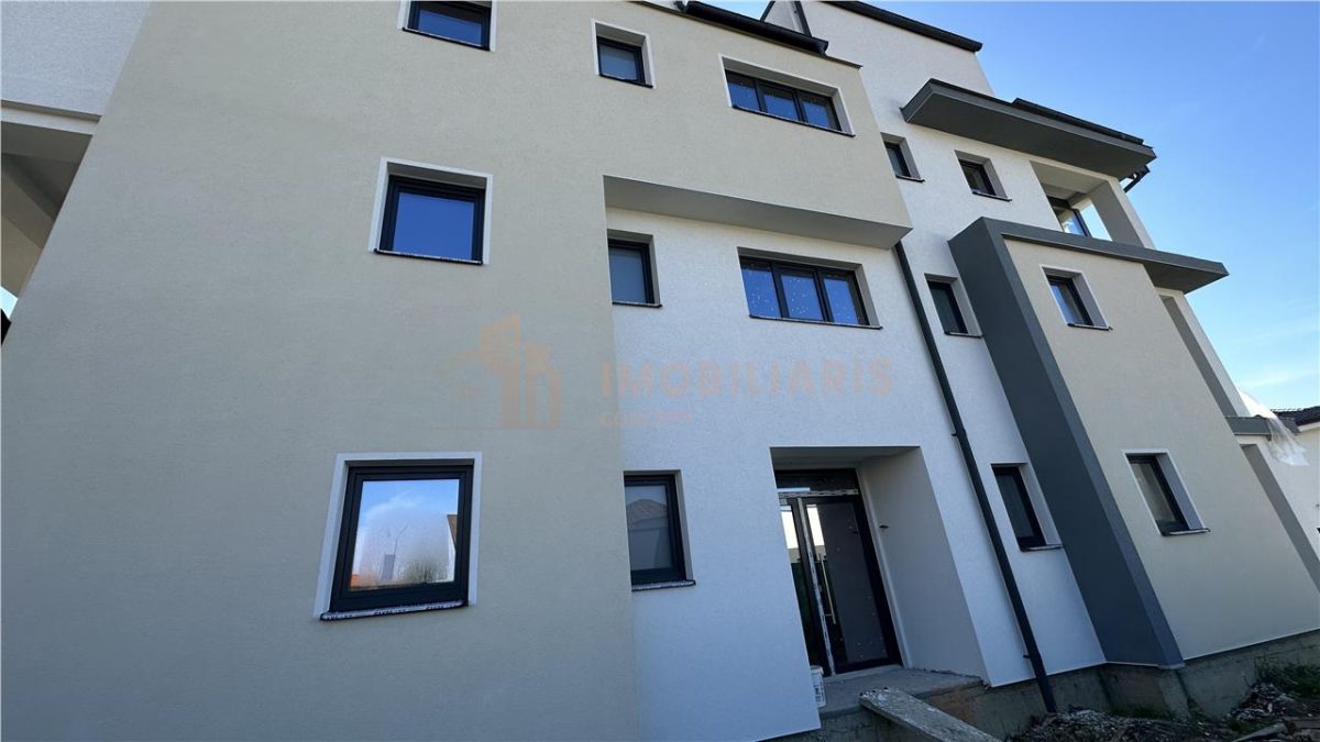 Apartamente 3 camere finisate de vanzare, zona Victoriei - foto 2