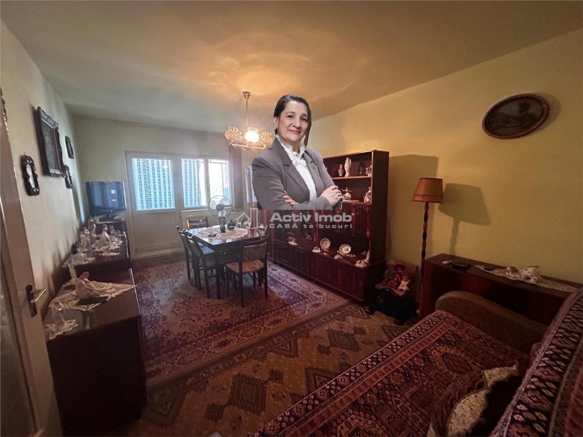 Resita, 2 Cam. Conf.1,Decom.Lunca - 