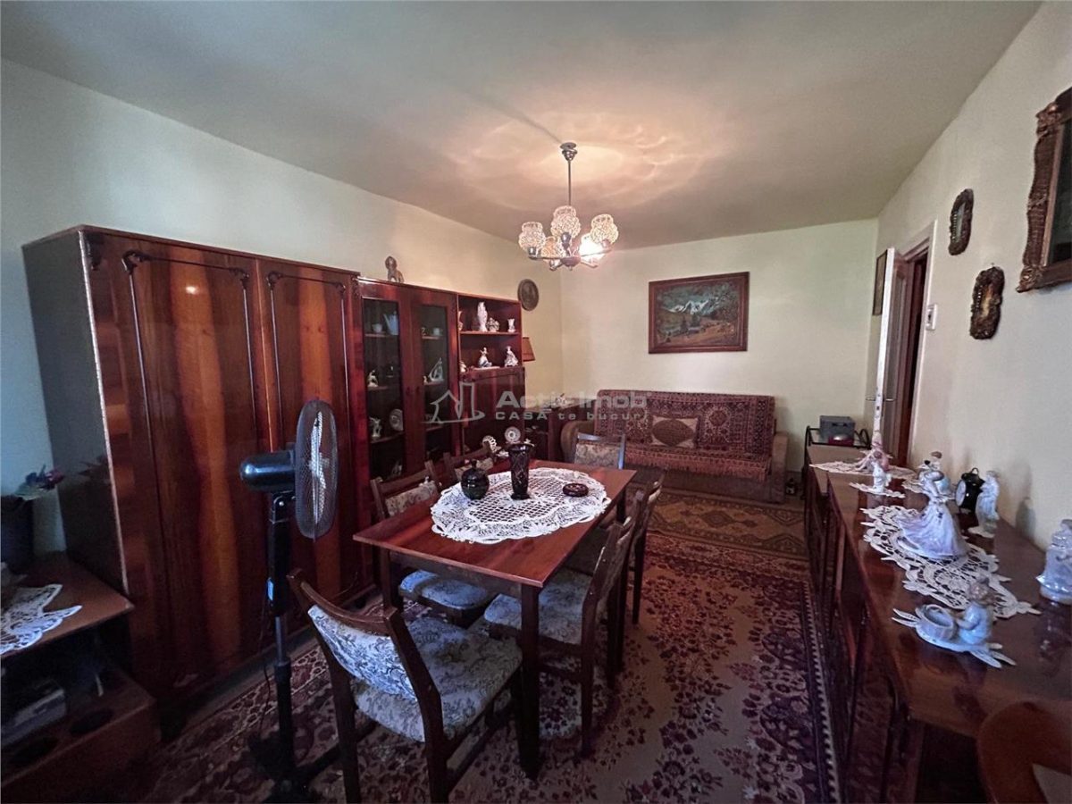 Resita, 2 Cam. Conf.1,Decom.Lunca - foto 2