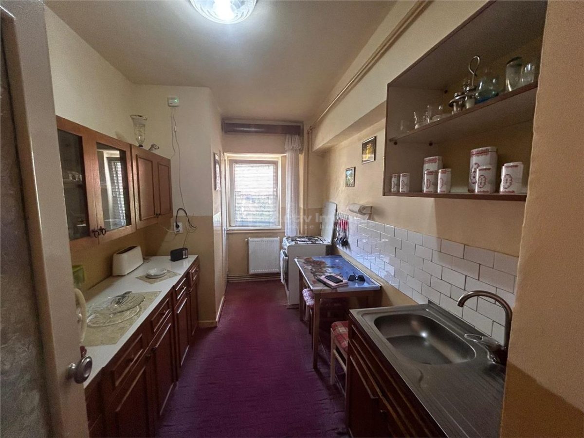 Resita, 2 Cam. Conf.1,Decom.Lunca - foto 7