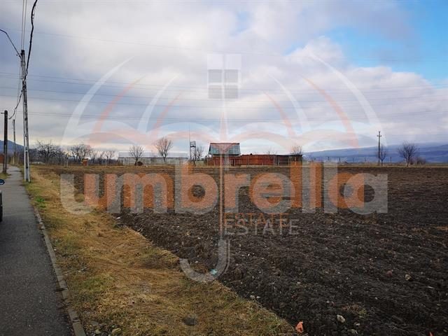 De vanzare in Gherla, Strad Hasdatii, 22.967mÂ²/120â‚¬ mÂ² - foto 4