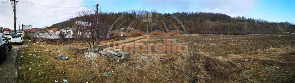 Teren de vanzare  in Gherla, Strada Clujului, parcele de 700mÂ²/120â‚¬ mÂ² - foto 5