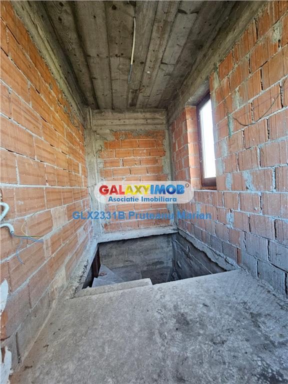 Vanzare casa individuala situata langa Primaria Frumusani jud Calarasi - foto 10