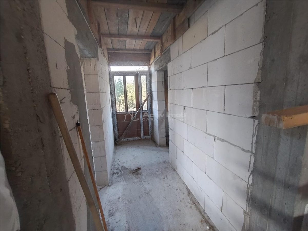 Sadova Veche, Casa la Sosea, cu Teren 3251Mp - foto 10