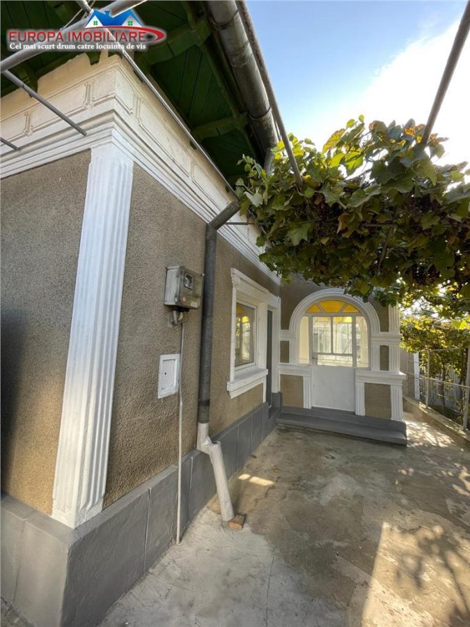 Casa de vanzare zona Pacii Tulcea - 
