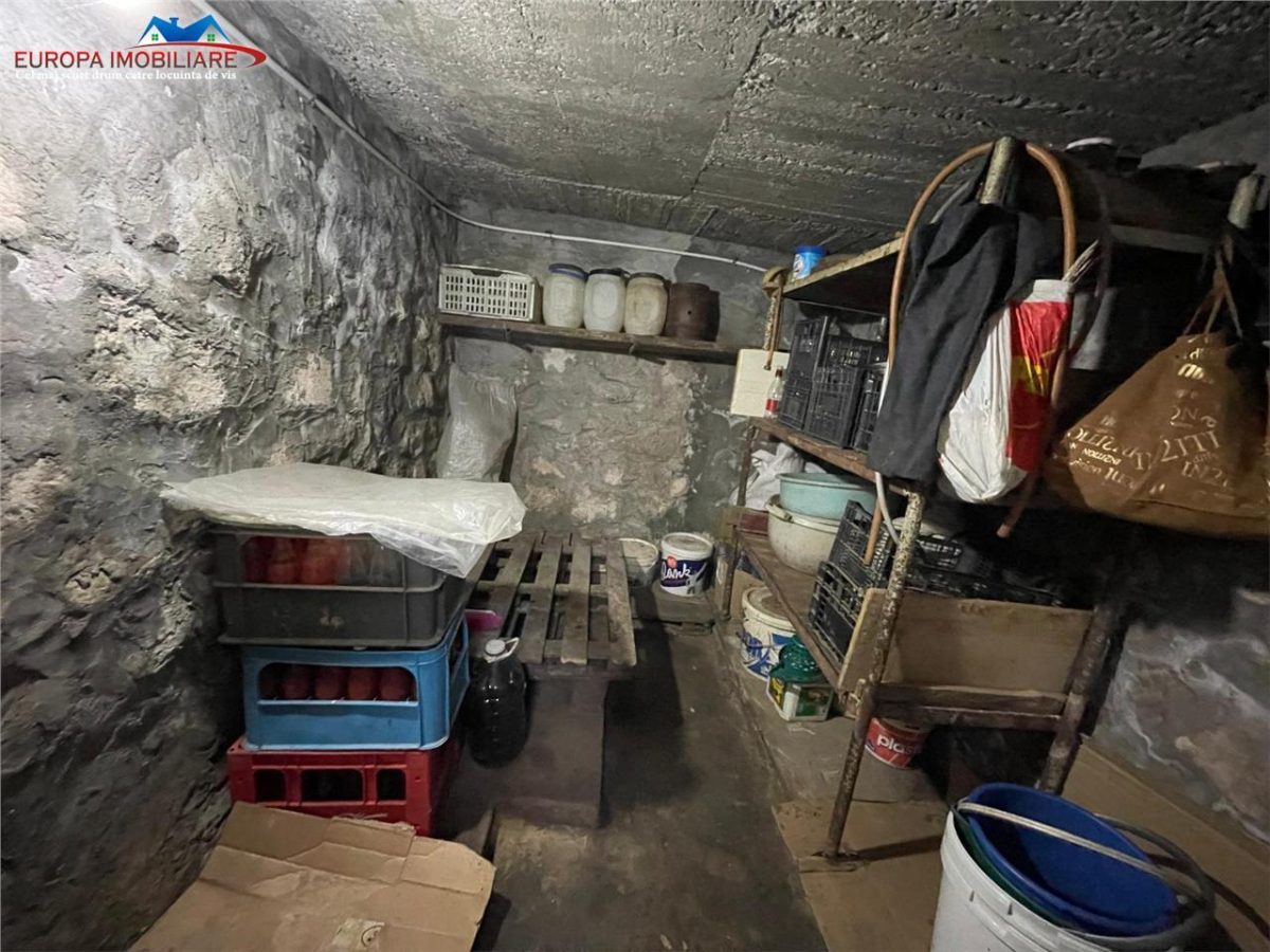 Casa de vanzare zona Pacii Tulcea - foto 12