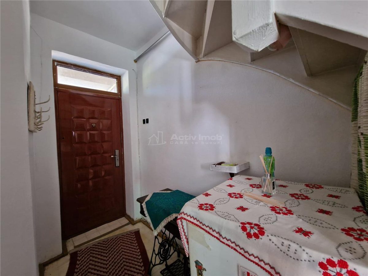 Resita Casa 5 Cam D-P-Etj.1 si Curte - foto 17