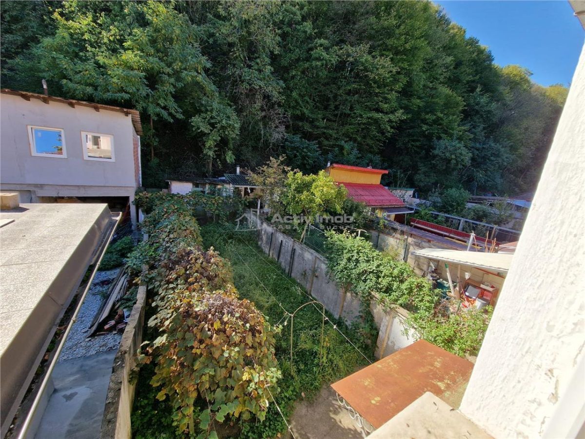 Resita Casa 5 Cam D-P-Etj.1 si Curte - foto 6