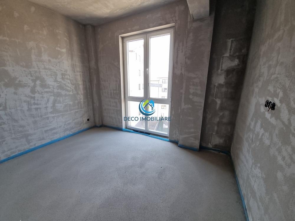 Apartament 3 camere finalizat, 69 mp cu balcon 4 mp, zona Vivo - foto 5
