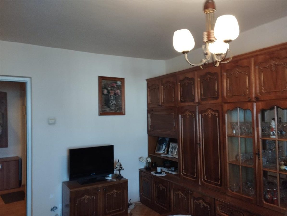 3  camere decomandate centru - foto 3