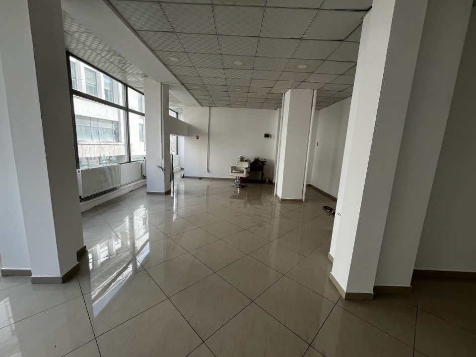 Spatiu de birouri  90mp in Ploiesti, zona Ultracentral. - foto 4