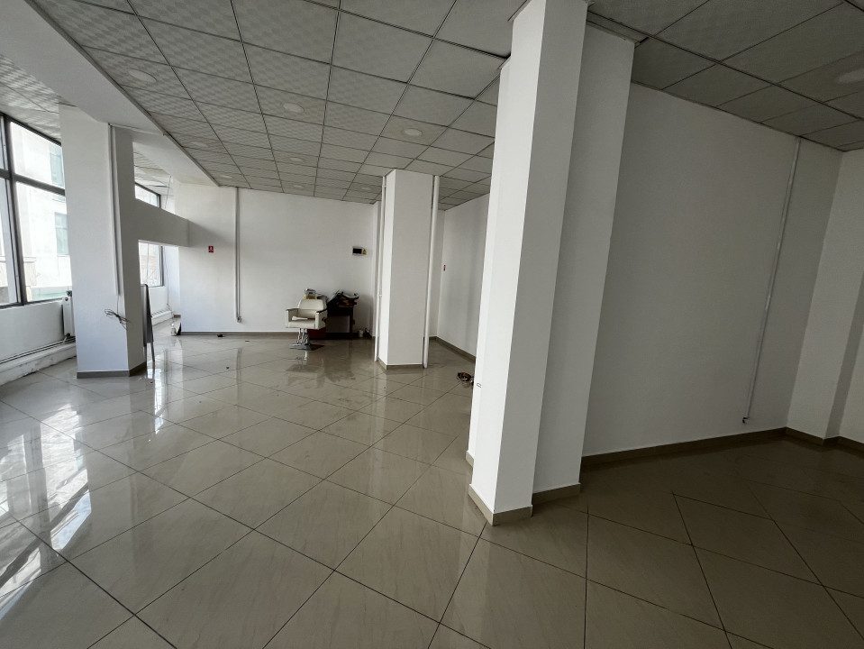Spatiu de birouri  90mp in Ploiesti, zona Ultracentral. - foto 5
