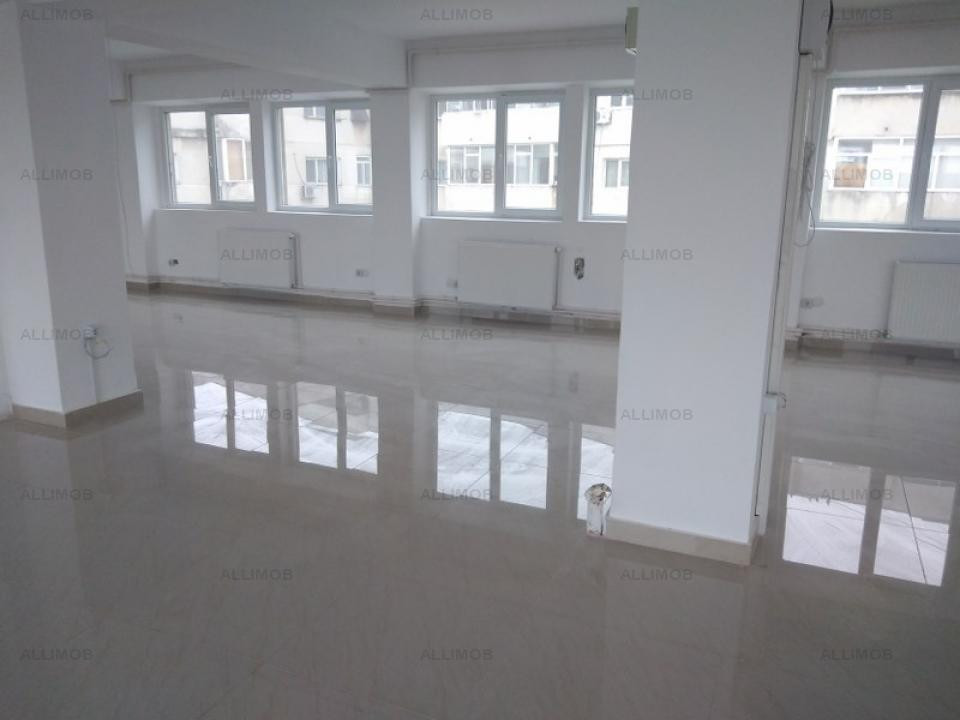 Spatiu de birouri in Ploiesti, zona ultracentrala. - foto 8