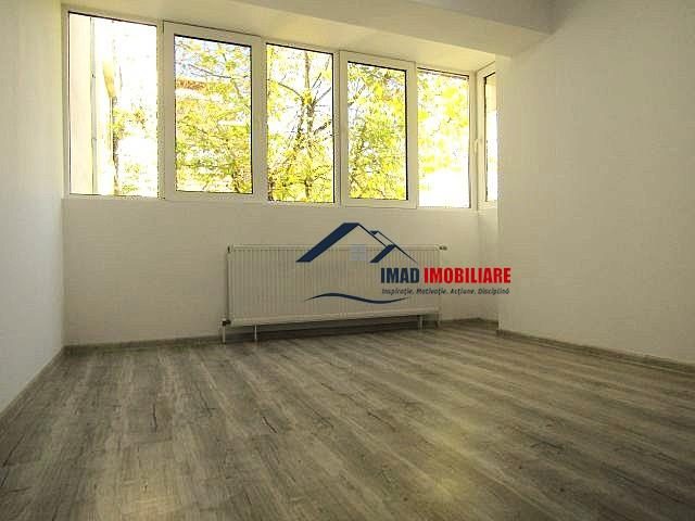 Micro 3, totul nou! Inchiriere apartament 125 mp - spatiu pt birouri. - foto 6