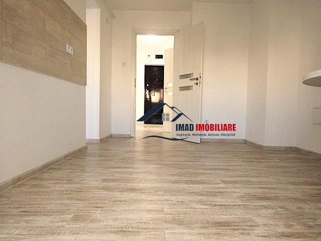Micro 3, totul nou! Inchiriere apartament 125 mp - spatiu pt birouri. - foto 7