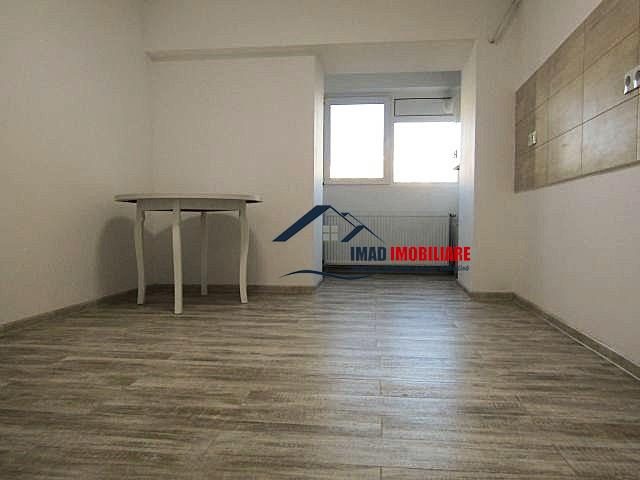 Micro 3, totul nou! Inchiriere apartament 125 mp - spatiu pt birouri. - foto 9