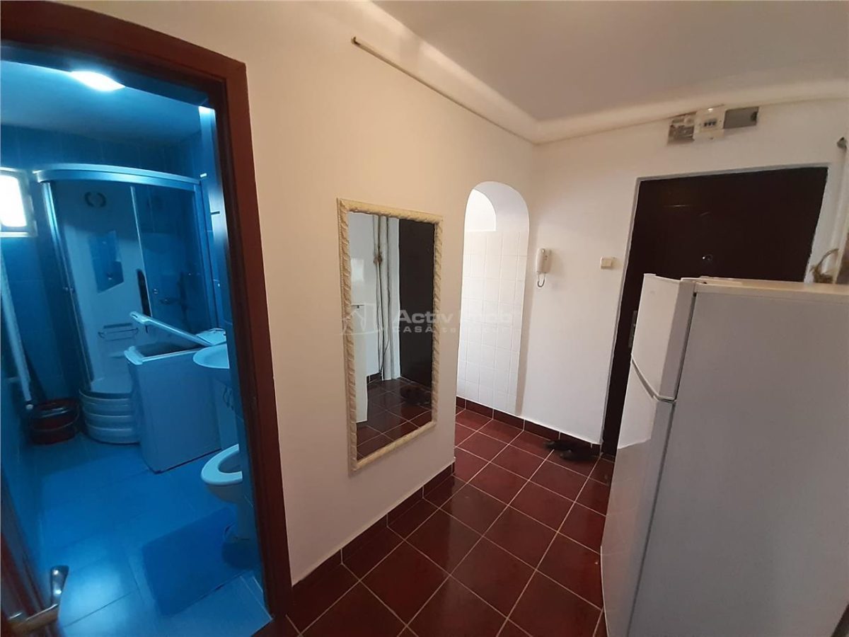 Resita, Chirie 2 cam., Micro III - foto 12