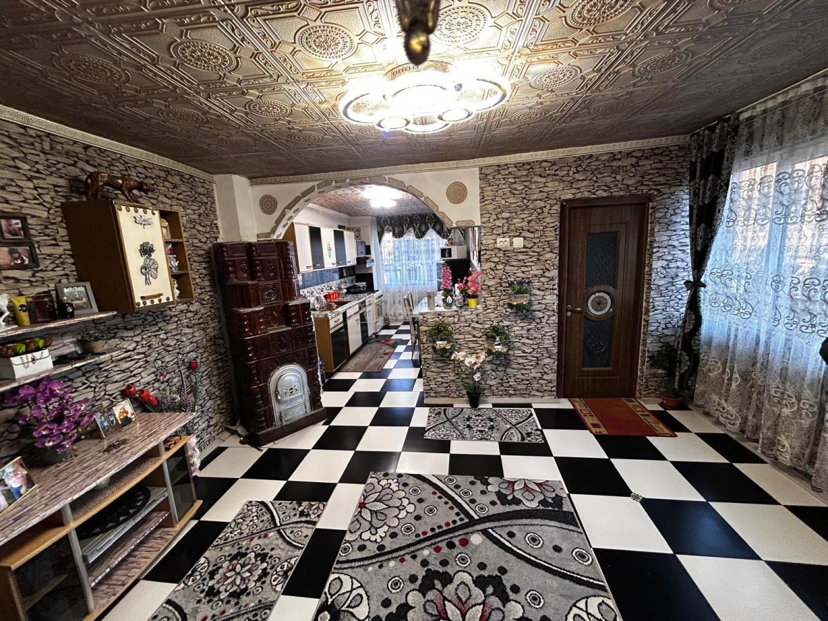 Bocsa Montana, Casa Noua Parter Etaj - foto 12