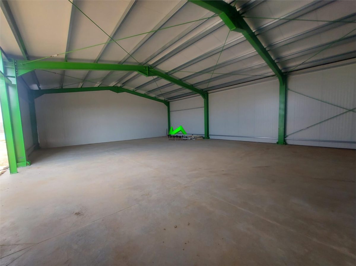 Spatiu industrial de vanzare teren parcare Sibiu Selimbar - 