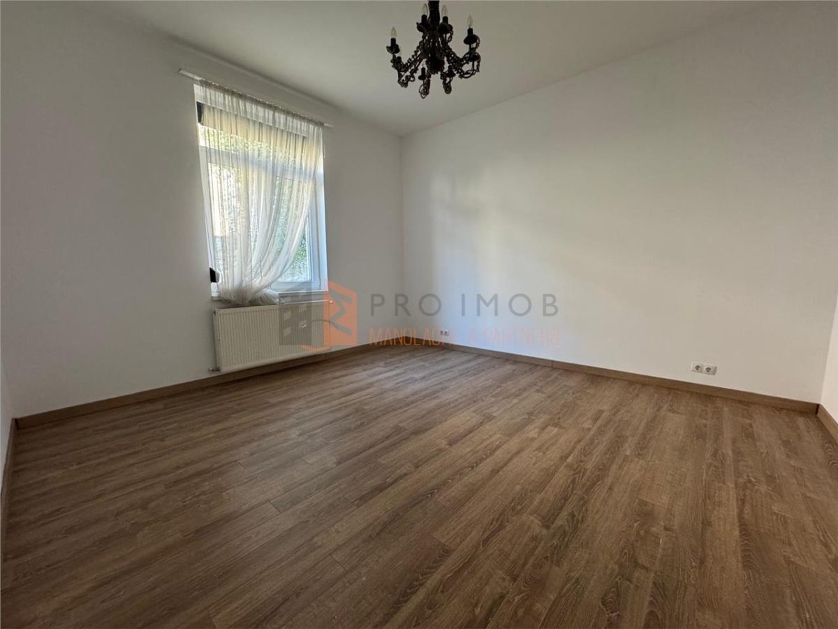 Casa sau Spatiu comercial  in zona magazinelor satesti - foto 8