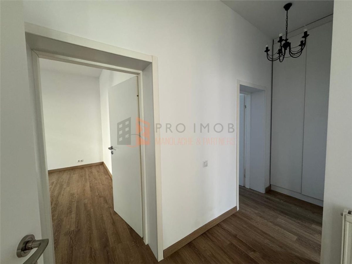 Casa sau Spatiu comercial  in zona magazinelor satesti - foto 10