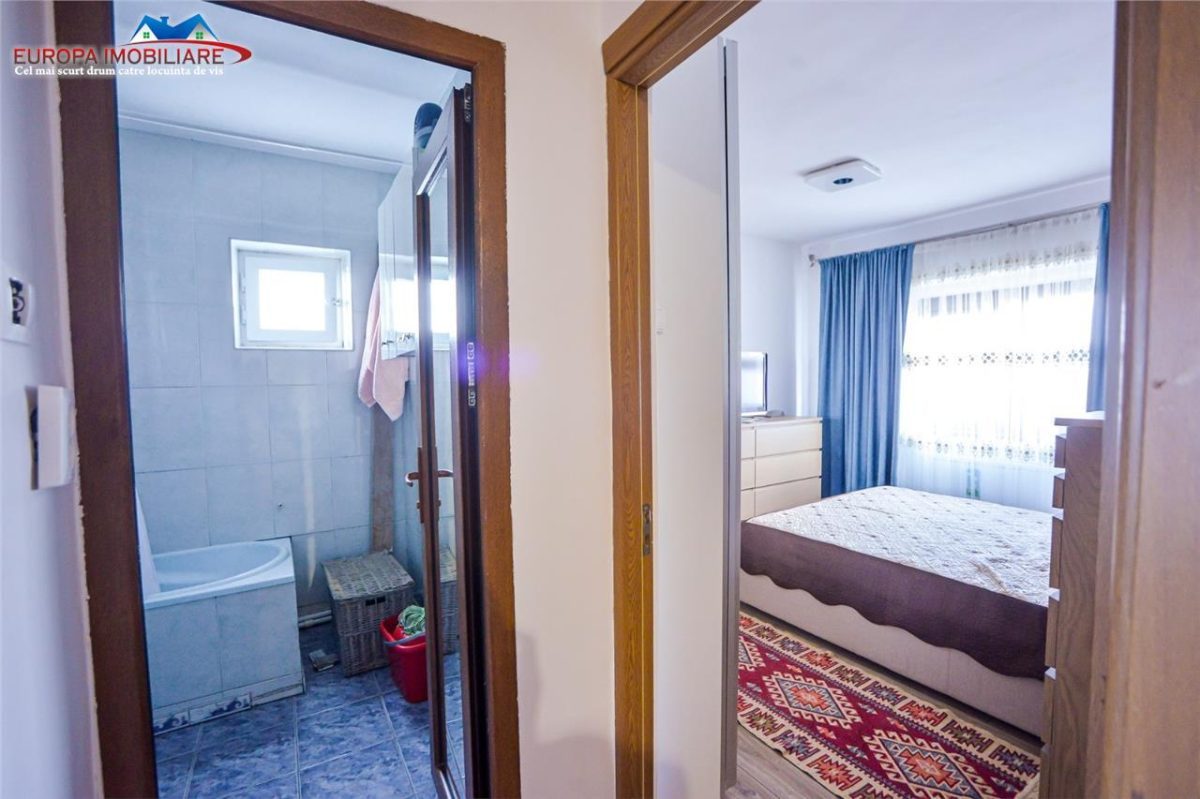 Apartament 3 camere de vanzare zona E3 Tulcea - foto 13