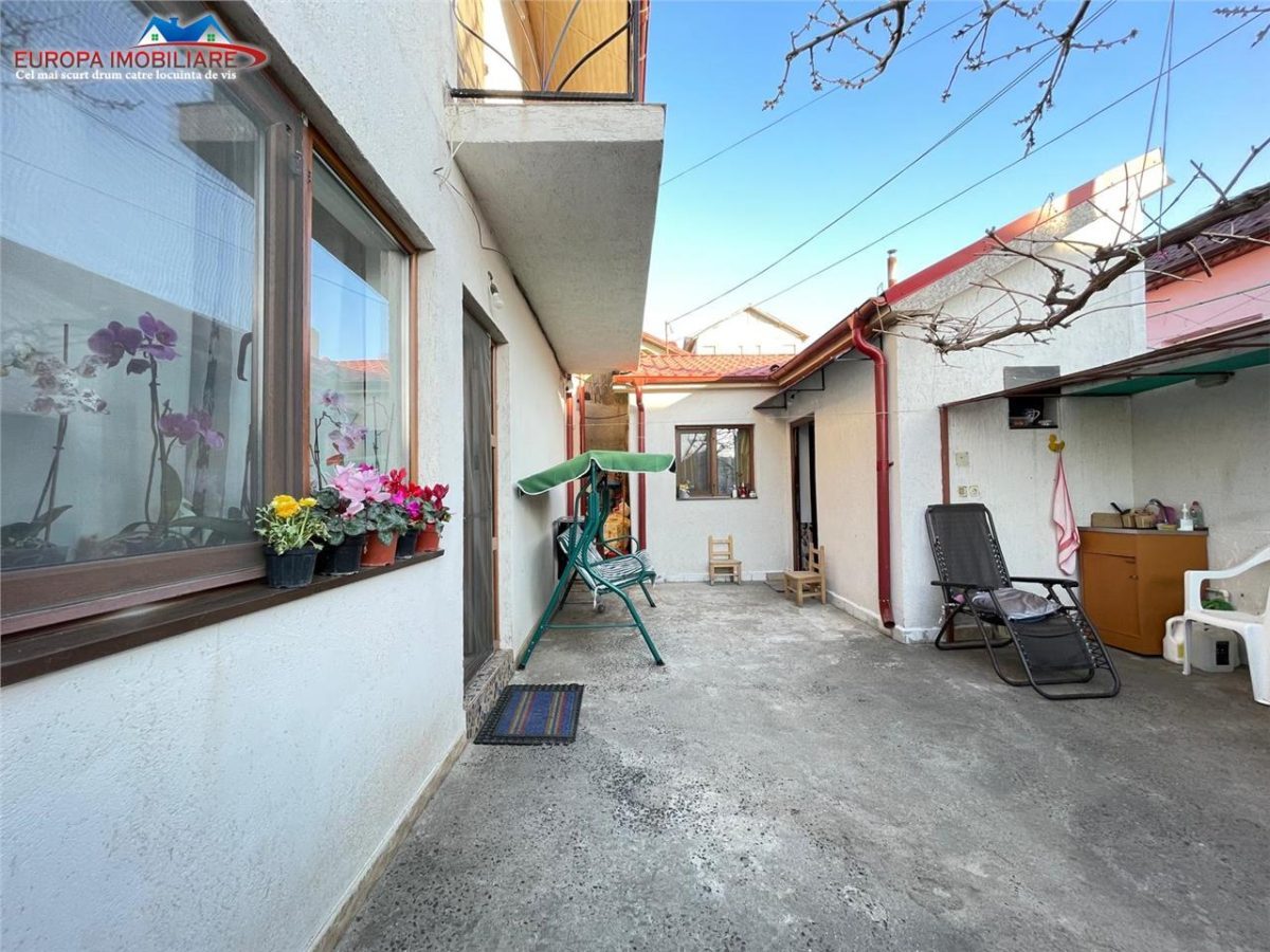 Casa  P+M de vanzare  zona Victoriei-Tulcea - foto 2
