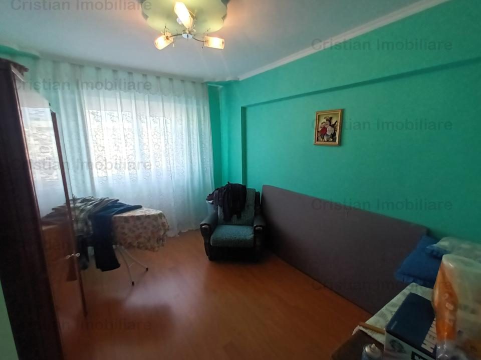 Apartament 3 camere confort 1 decomandat zona Vidin - foto 3