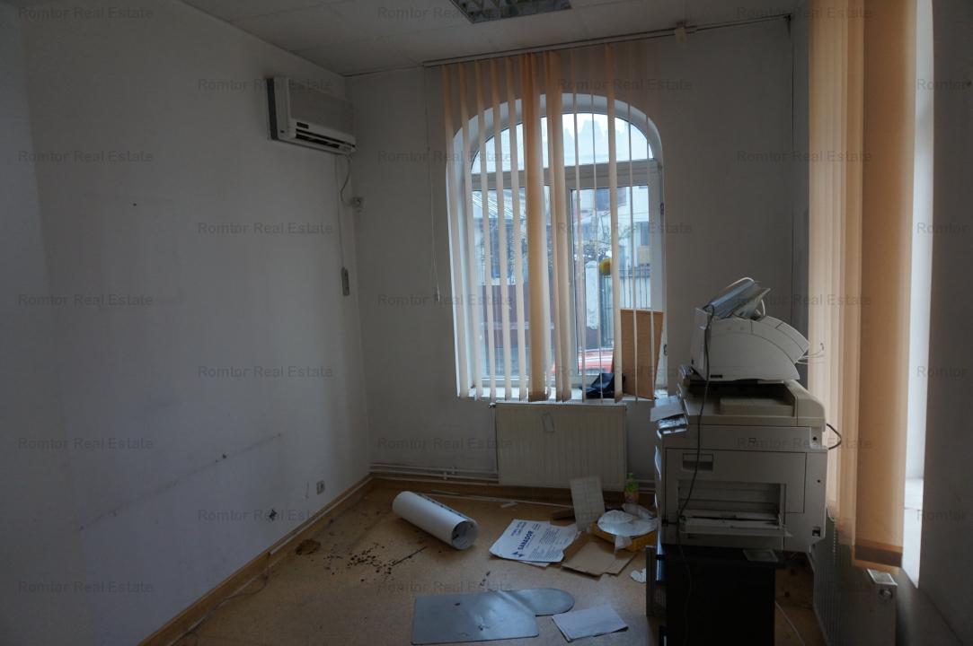 Palatul Parlamentului-Parcul Carol, 3 imobile singur curte - foto 10