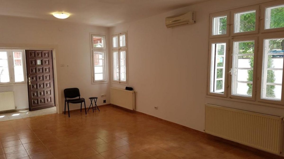 Zona Dorobanti- Floreasca, casa cu 4 camere de inchiriat, 130 mp utili - 