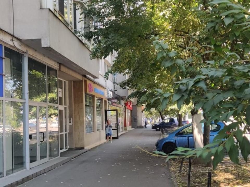 Spatiu comercial cu vad, zona Baneasa - Aerogarii - foto 2
